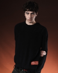 Sweater Destruido Negro