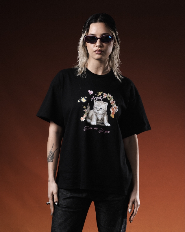 Remera Gatito Negra