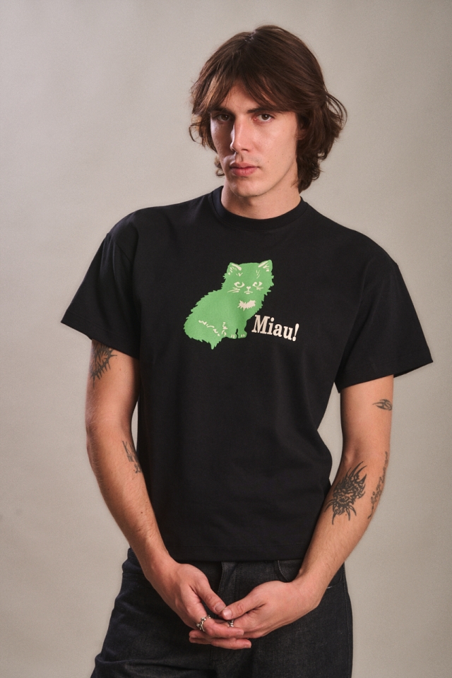 Remera Miau Negra